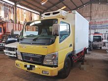 Truck 2014 Mitsubishi Canter Thermoking. (Bisa kredit)