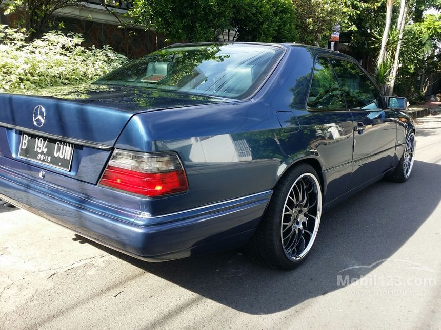 1989 Mercedes-Benz 300CE C124 3.0 Automatic Others