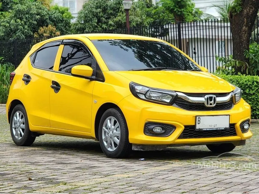 Jual Mobil Honda Brio 2022 Satya E 1.2 di Banten Automatic Hatchback Kuning Rp 149.000.000