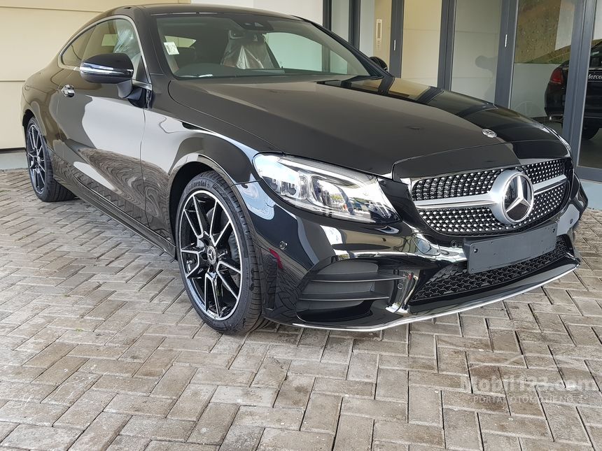 Jual Mobil Mercedes-Benz C300 2019 AMG 2.0 di Banten 