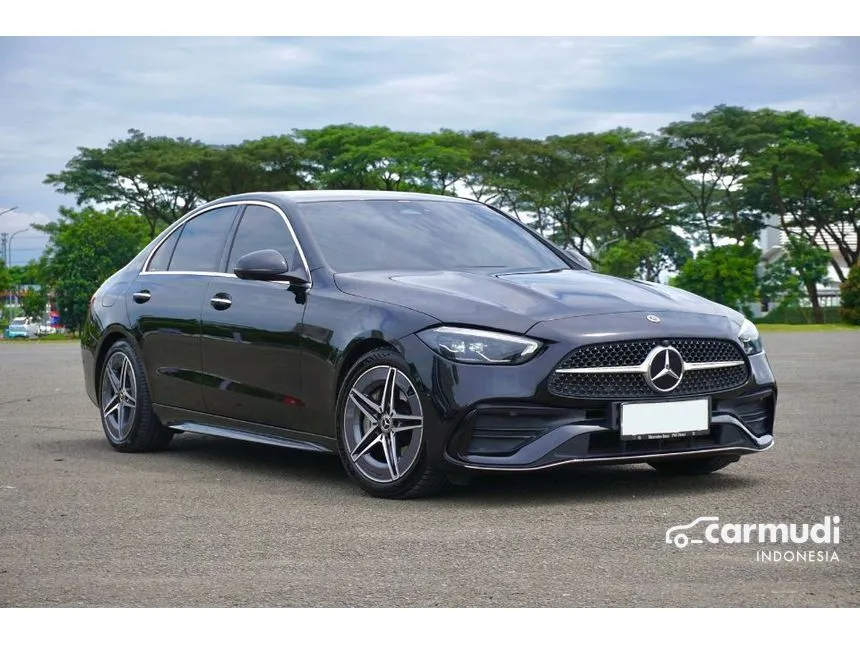 2022 Mercedes-Benz C300 AMG Line Sedan