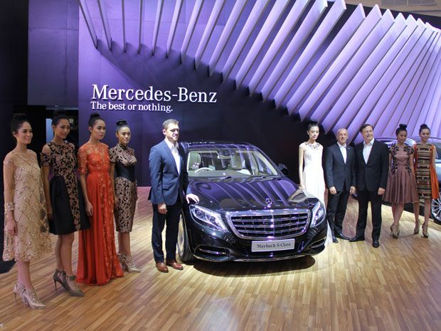 Mercedes-Benz Luncurkan 4 Mobil Sekaligus