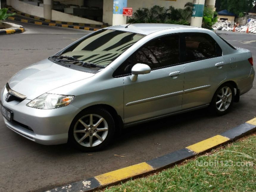 Honda city 2005