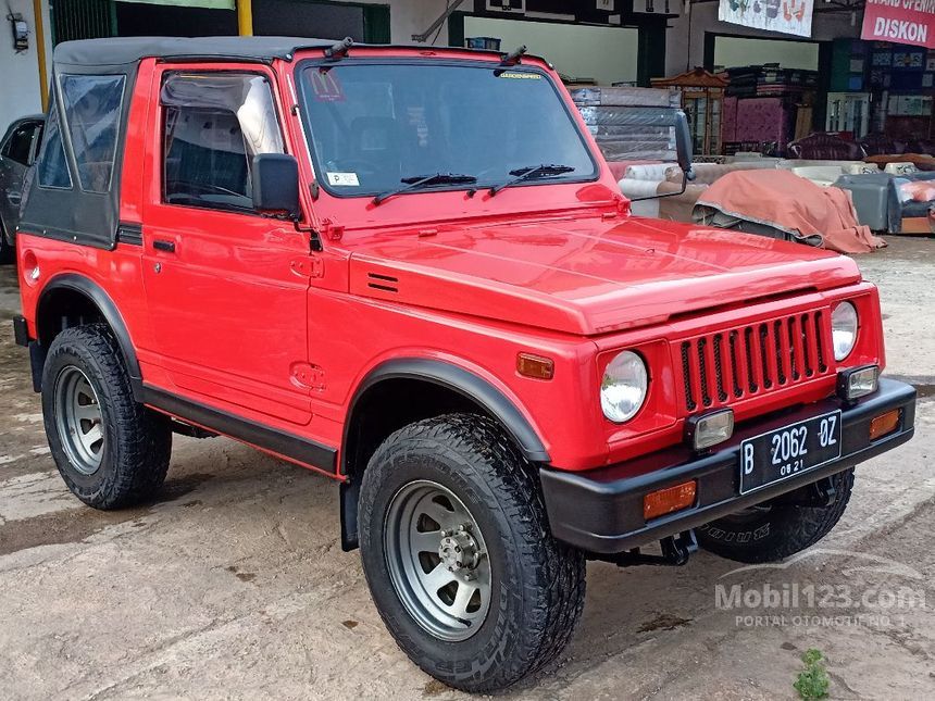 Jual Mobil Suzuki Jimny 1984 1.0 di Banten Manual Jeep Merah Rp 130.000
