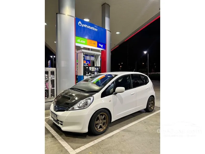 2011 Honda JAZZ S Hatchback