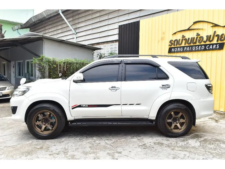 2013 Toyota FORTUNER V SUV