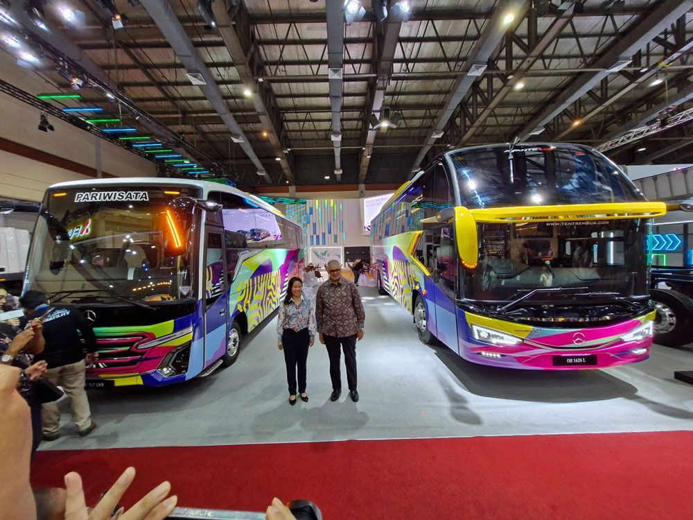Bus Mania Merapat! Mercedes-Benz Luncurkan 4 Bus Baru Berstandar Euro 4 dan Euro 5