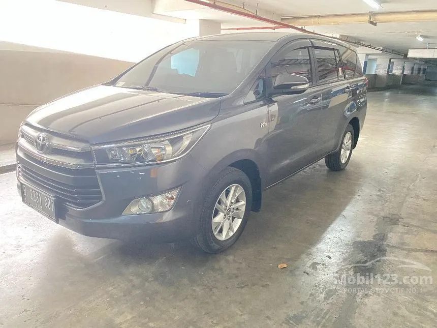 Jual Mobil Toyota Kijang Innova 2016 V 2.0 di Jawa Barat Automatic MPV Abu