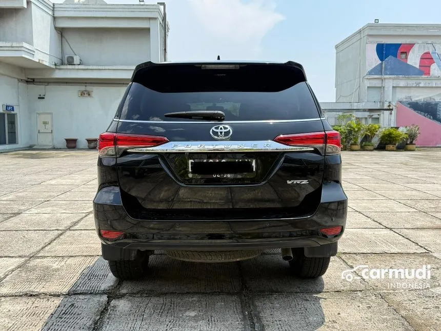 2016 Toyota Fortuner VRZ 4X2 SUV