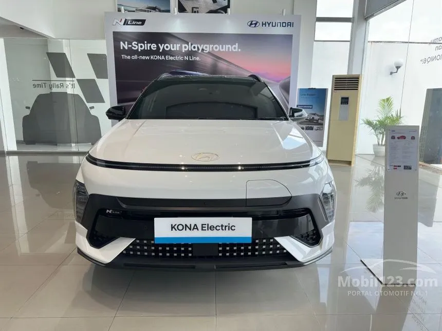 Jual Mobil Hyundai Kona 2025 Signature Long Range di DKI Jakarta Automatic SUV Putih Rp 590.000.000