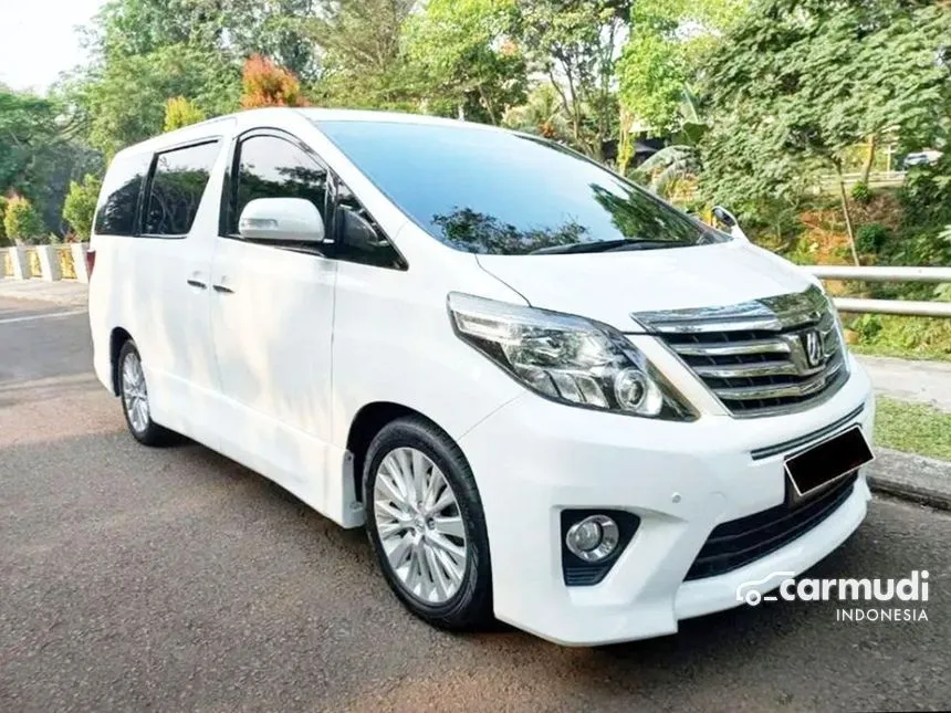 Jual Mobil Toyota Alphard 2013 SC 2.4 di Banten Automatic MPV Putih Rp 285.000.000