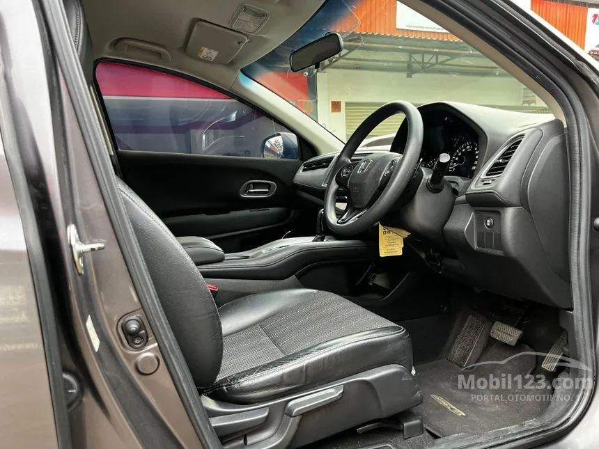 2015 Honda HR-V E SUV