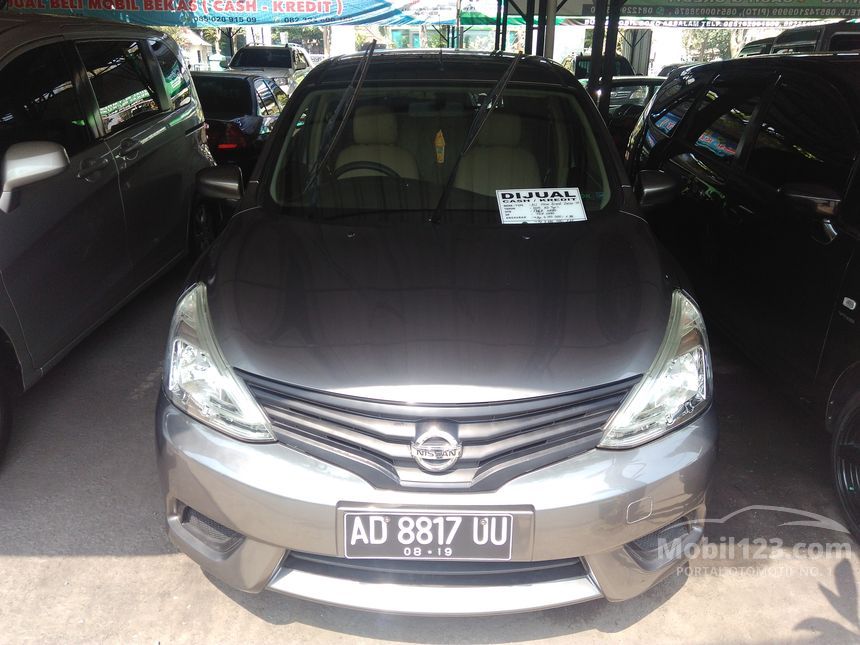 Jual Mobil  Nissan Grand  Livina  2014 SV 1 5 di Jawa  Tengah  