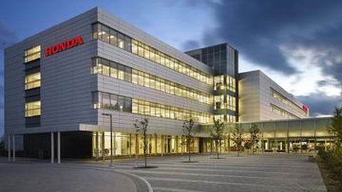 Honda Pangkas Produksi Imbas Virus Corona