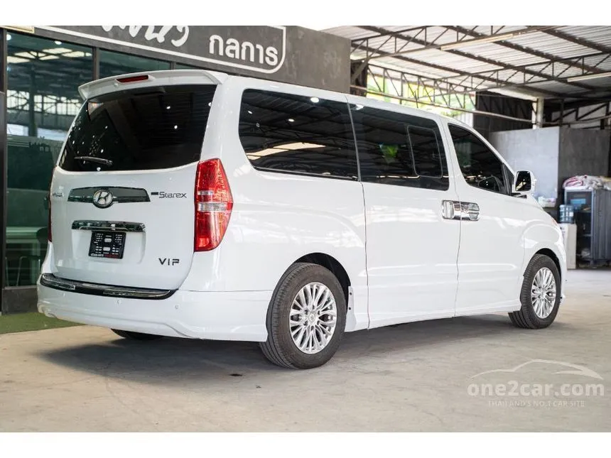 2015 Hyundai GRAND STAREX VIP Wagon