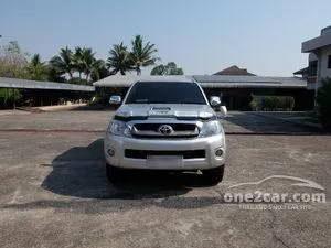 2010 Toyota HILUX VIGO 2.5 E Prerunner Double Cab Pickup