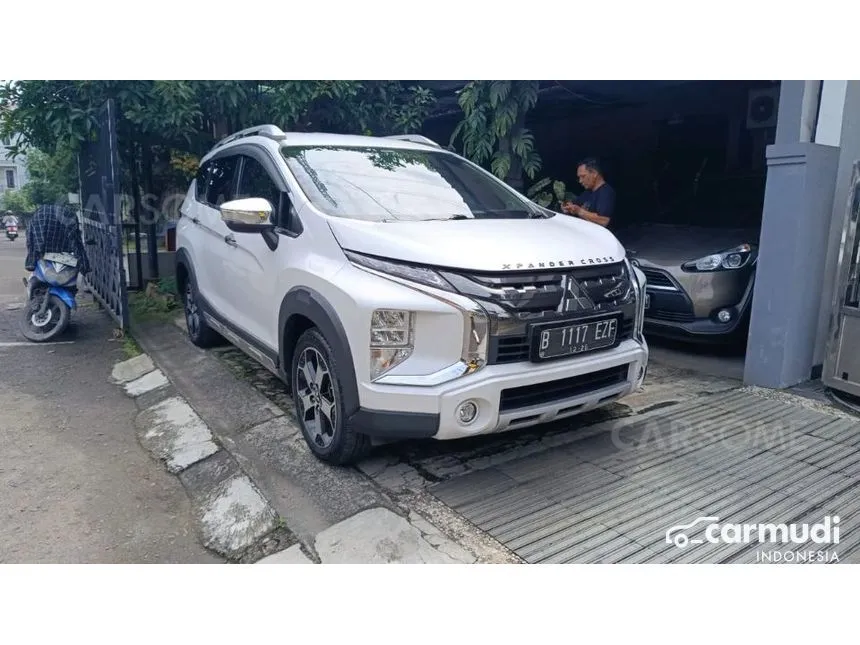 Jual Mobil Mitsubishi Xpander Cross 2021 1.5 di Jawa Barat Automatic MPV Putih Rp 248.000.000