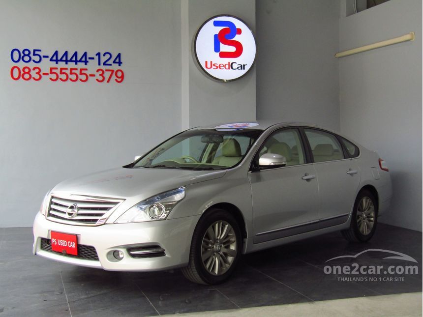 Nissan tiana 2012