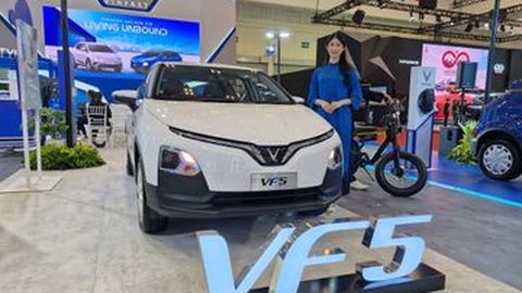 Mobil Listrik VinFast VF 5 Mulai Diserahkan ke Konsumen di Indonesia