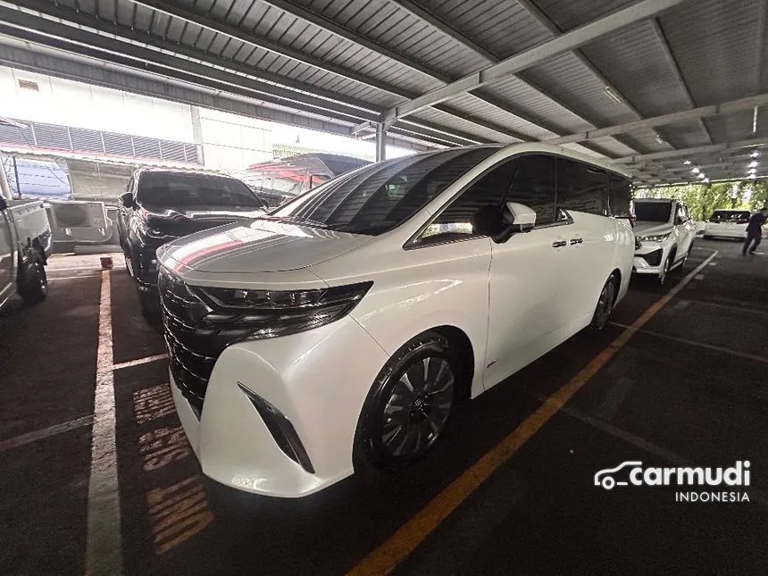 2024 Toyota Alphard HEV MPV