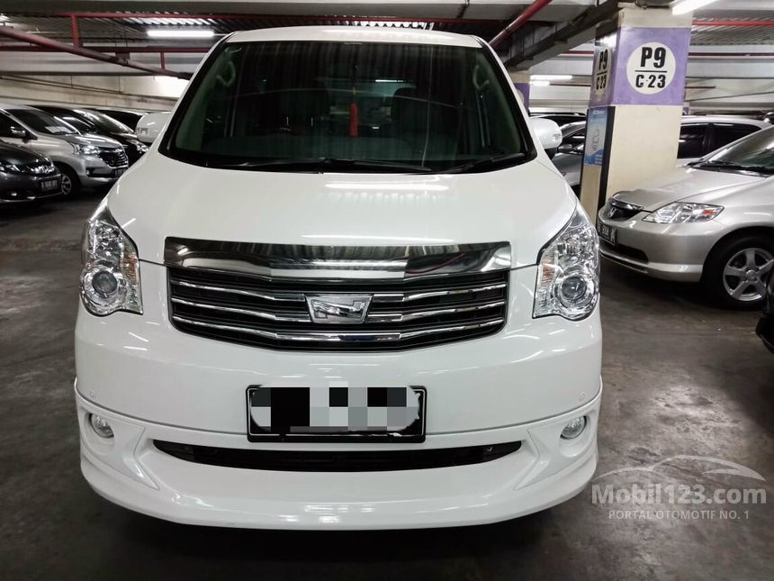 Jual Mobil Toyota NAV1 2013 V 2.0 di DKI Jakarta Automatic 