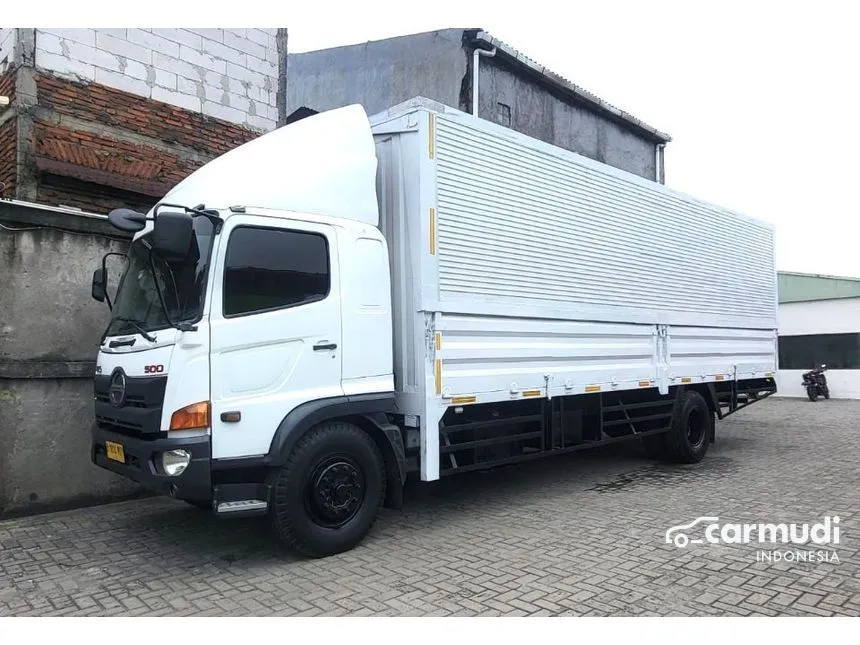 Jual Mobil Hino Ranger 2017 7.7 7.7 di DKI Jakarta Manual Trucks Putih Rp 687.000.000