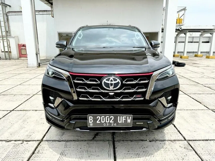 Jual Mobil Toyota Fortuner 2021 TRD 2.4 di DKI Jakarta Automatic SUV Hitam Rp 469.000.000