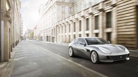 Ferrari Tampilkan GTC4Lusso T di Paris Motor Show 2016