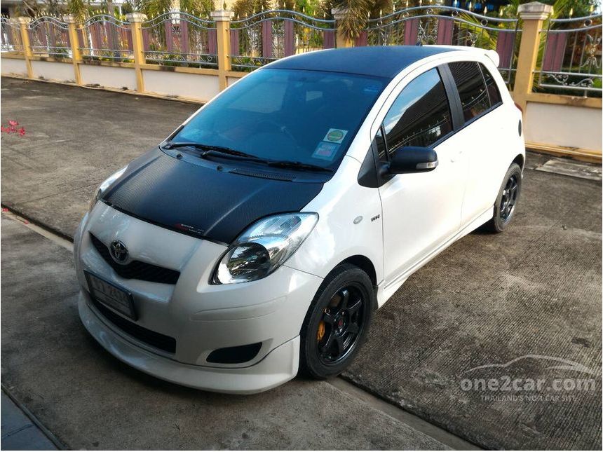 Toyota Yaris 2012 J 1.5 in ภาคเหนือ Manual Hatchback สีขาว for 295,000 ...