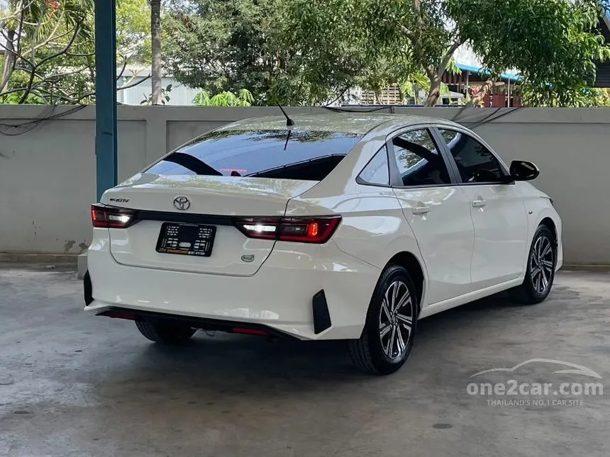 2026 Toyota Yaris Ativ Sport Sedan