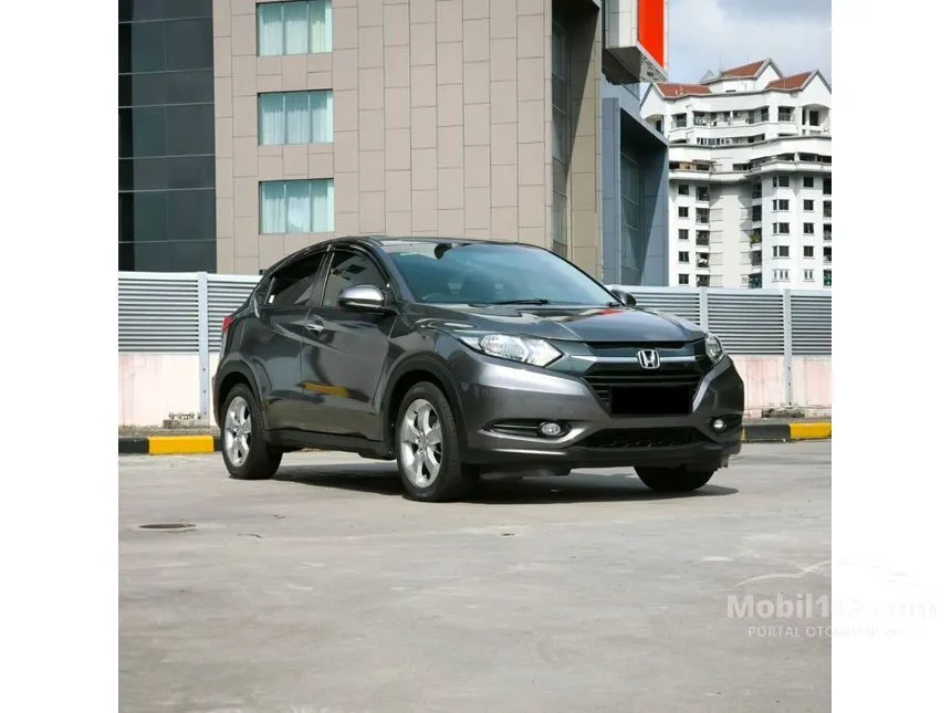 Jual Mobil Honda HR