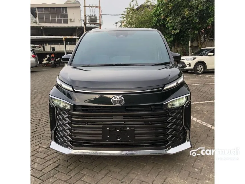 2025 Toyota Voxy (Premium Color) MPV