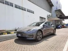 2021 Tesla Model 3 .0 Standard Range Plus Midnight Silver Metallic on Black Special Price