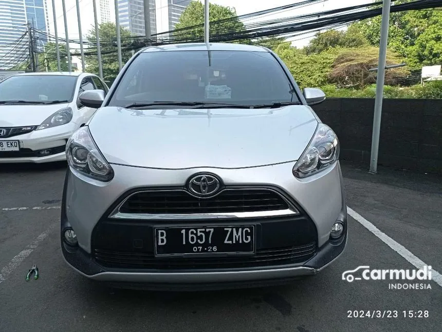 Jual Mobil Toyota Sienta 2019 V 1.5 di Jawa Barat Automatic MPV Silver Rp 188.000.000