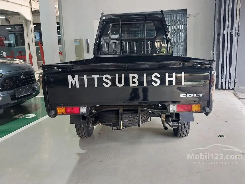 2023 Mitsubishi Colt L300 Pick-up