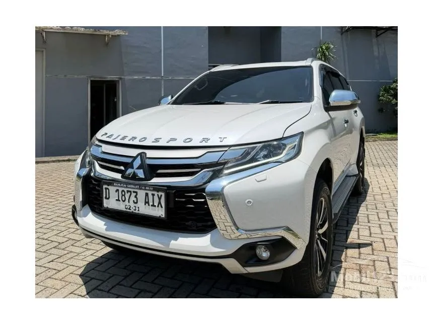 2020 Mitsubishi Pajero Sport Dakar 4X2 SUV