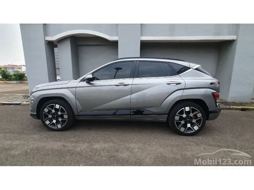 2024 Hyundai Kona Signature Long Range SUV