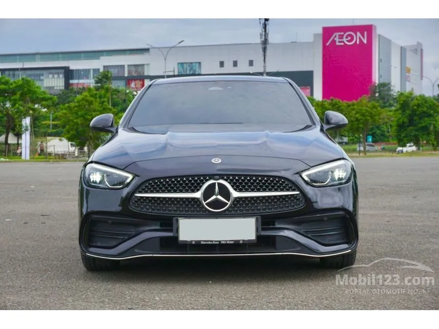 2022 Mercedes-Benz C300 AMG Line Sedan
