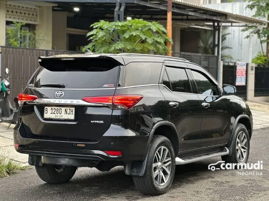 2019 Toyota Fortuner VRZ 4X2 SUV