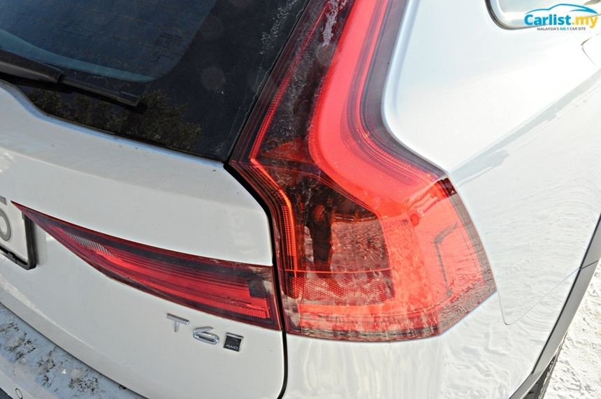 Review 17 Volvo V90 Cross Country Swedish Superwagon 评论 Carlist My