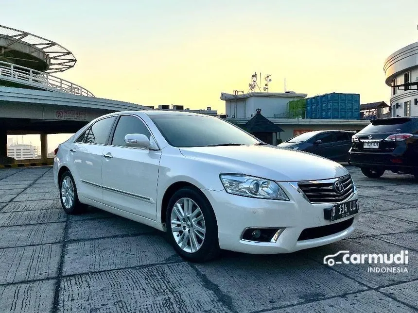 2010 Toyota Camry V Sedan