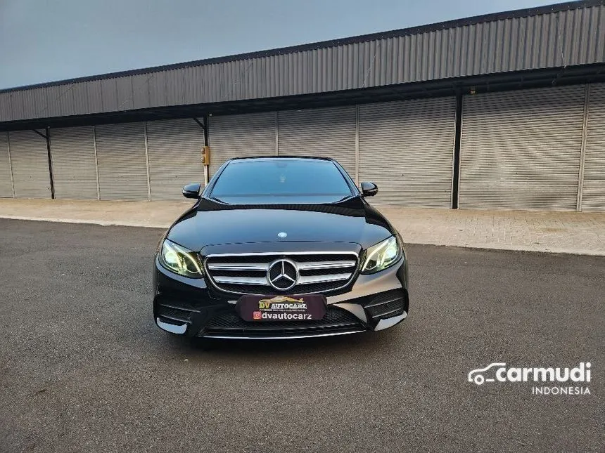 2017 Mercedes-Benz E300 AMG Line Sedan