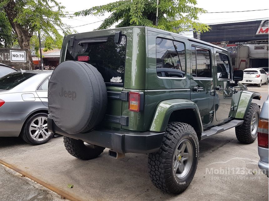 Jual Mobil Jeep Wrangler 2008 3 8 di DKI Jakarta Automatic 