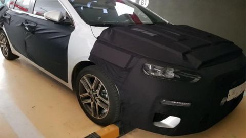 Spyshot: All-New Kia Forte/Cerato Spotted, 2018 Debut Likely