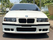 1997 BMW 318i E36 Manual