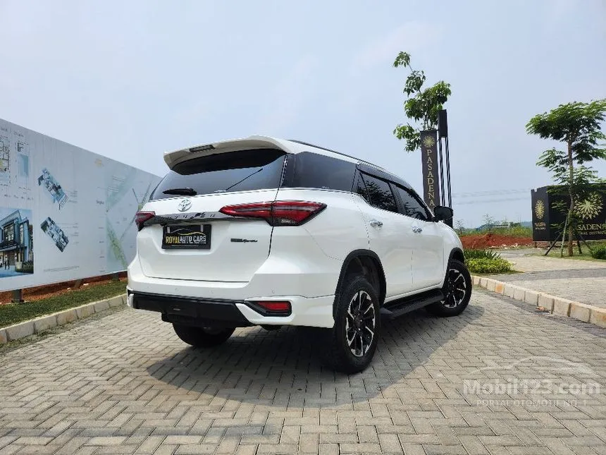 2021 Toyota Fortuner VRZ TRD 4X2 SUV