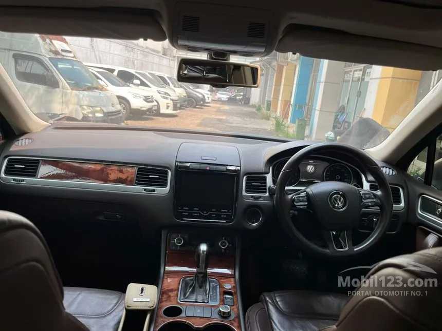 2013 Volkswagen Touareg V6 TDI SUV