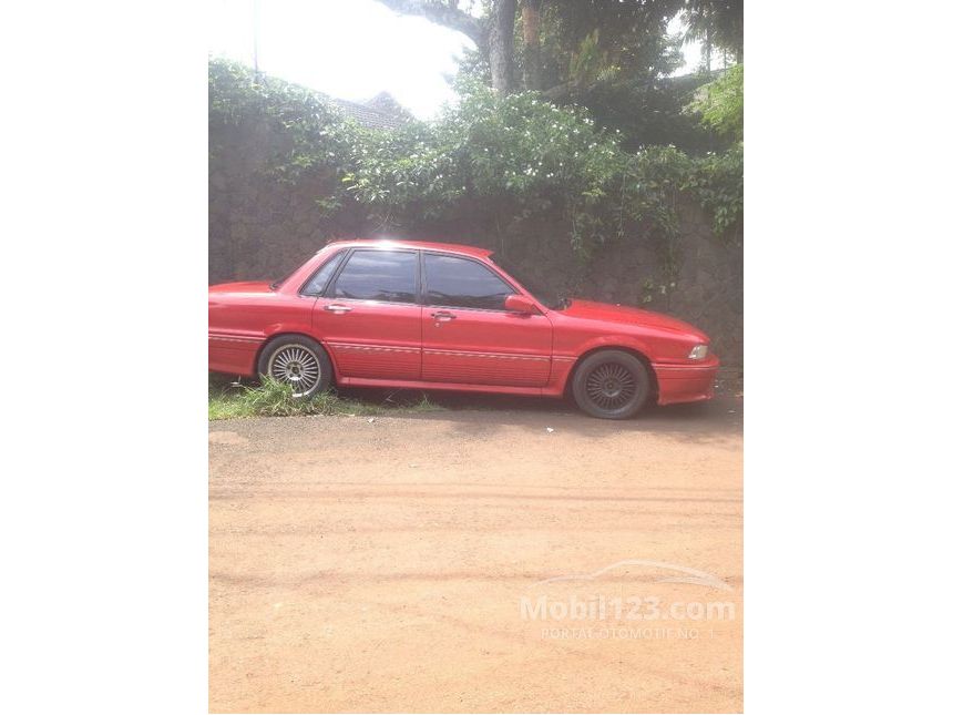 Jual Mobil Mitsubishi Eterna 1989 2.0 di DKI Jakarta 