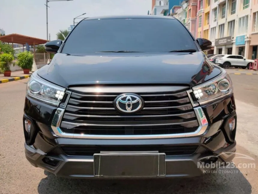 Jual Mobil Toyota Kijang Innova 2022 V 2.4 di DKI Jakarta Automatic MPV Hitam Rp 427.000.000