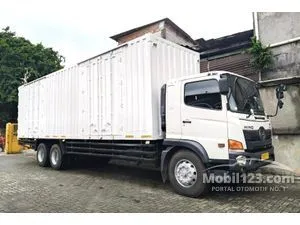 2022 Hino Ranger 7.7 FL 260 JW Truck